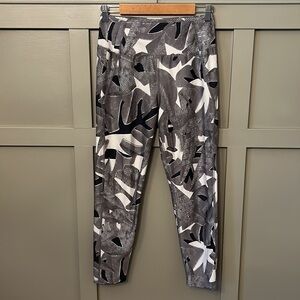 Maaji Activewear High Rise Full Length Leggings Dazeful Blooms Size Large